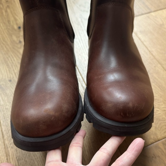 UGG Men's Kennen Waterproof Boot - Brown Leather - Size 10 - Like New - Picture 8 of 12